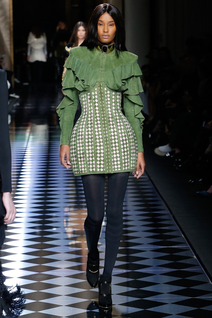 Balmain（巴尔曼）2024巴黎时装周女装秀