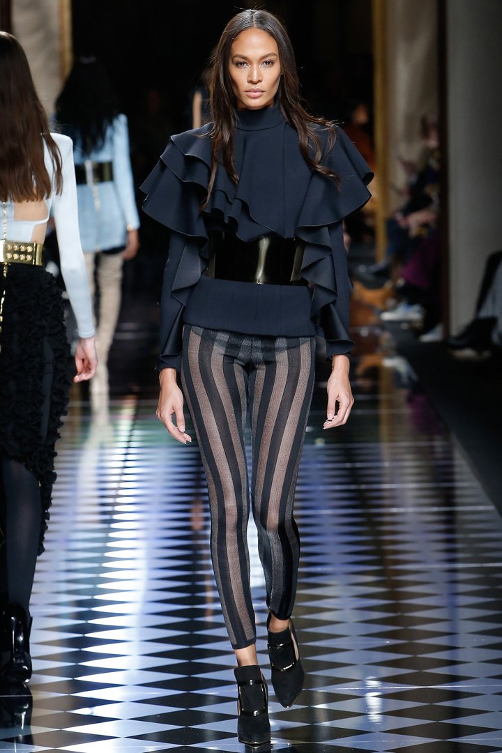 Balmain（巴尔曼）2024巴黎时装周女装秀