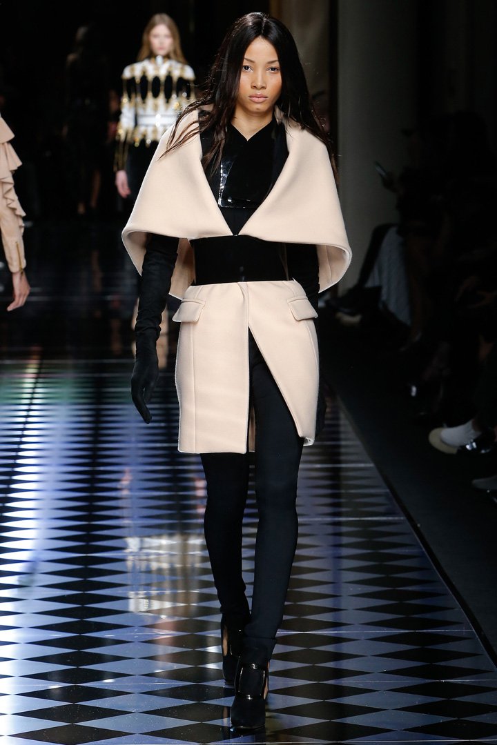 Balmain（巴尔曼）2024巴黎时装周女装秀