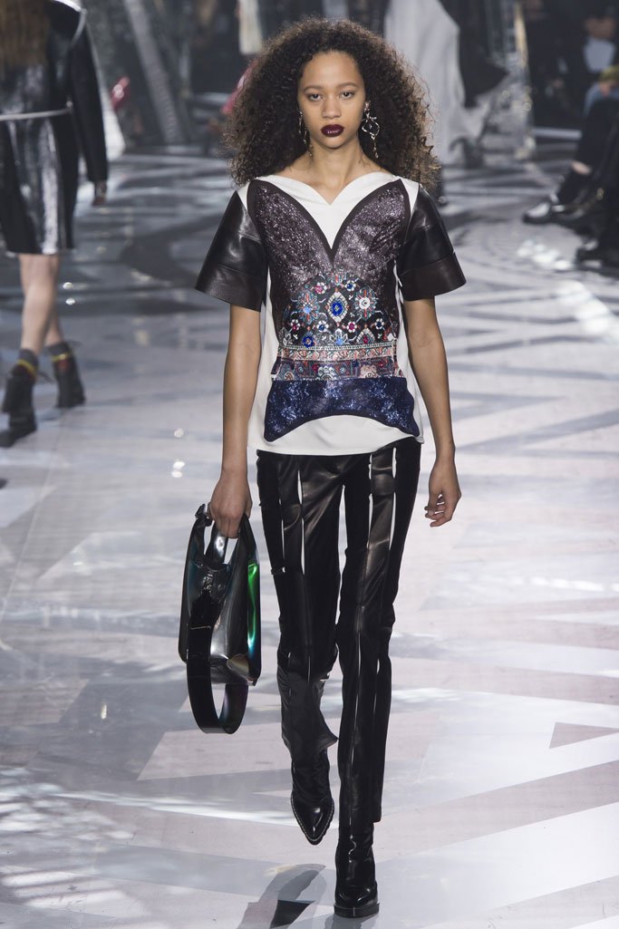 Louis Vuitton（路易威登）2024巴黎时装周女装秀