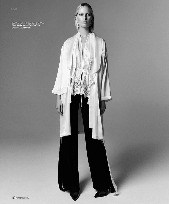 超模Karolina Kurkova 演绎《Prestige》杂志时尚大片
