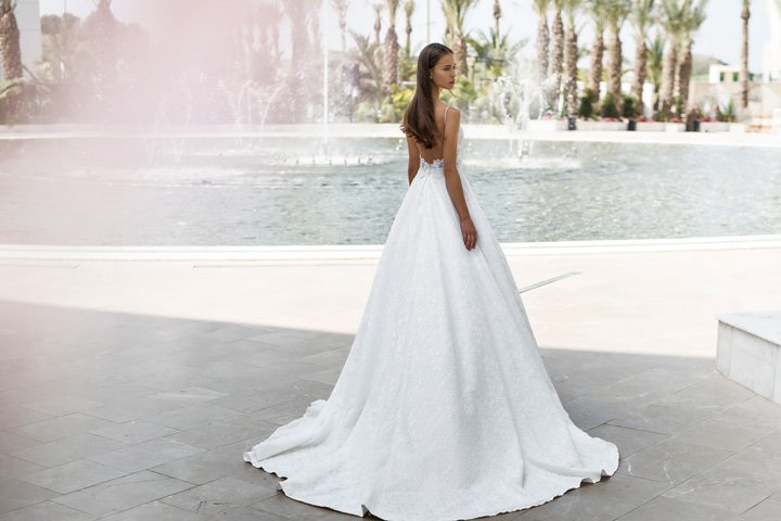 Nurit Hen Royal 2024高级定制婚纱礼服系列