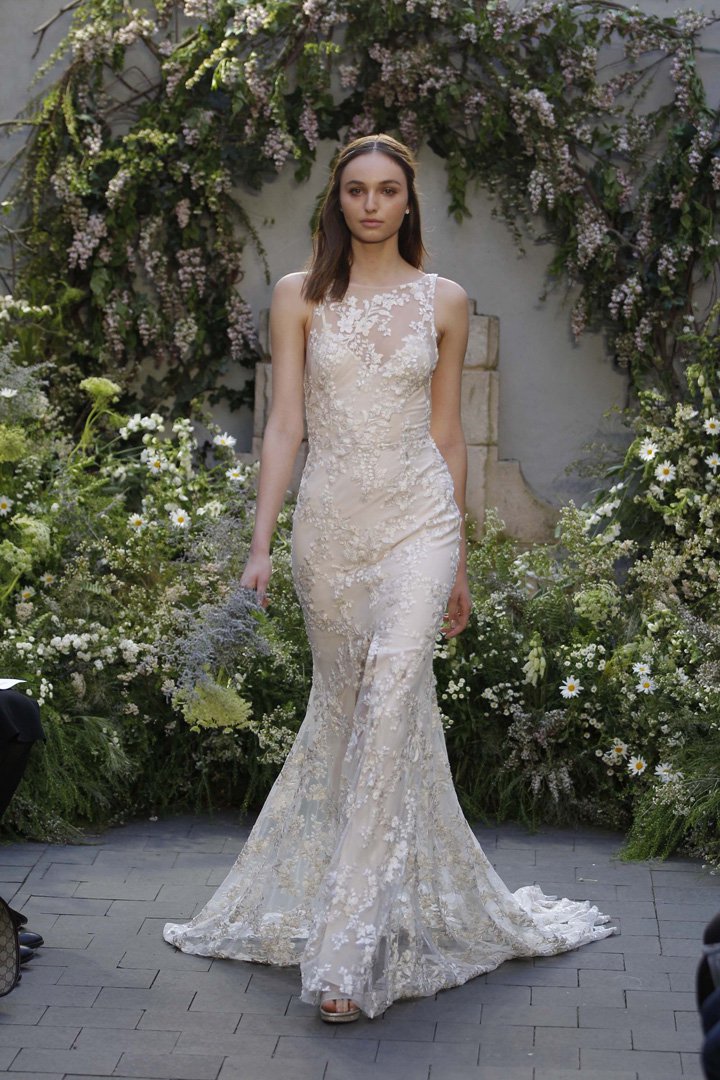 Monique Lhuillier 2024纽约婚纱周婚纱发布会