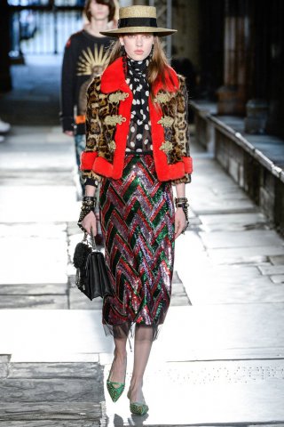 GUCCI 伦敦2024早春度时装发布会女装秀