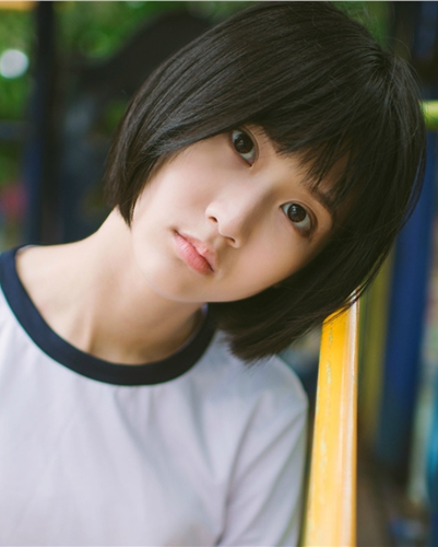 2025春季短发发型 轻轻松松让你化身为元气少女