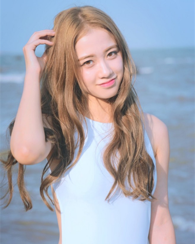 2025年流行什么气质发型 六款熟女发型速提逼人气质
