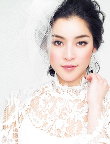 2025新娘发型图片大全 唯美卷发打造最美新娘造型