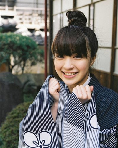 2025好看的丸子头发型 带你体验元气少女范儿