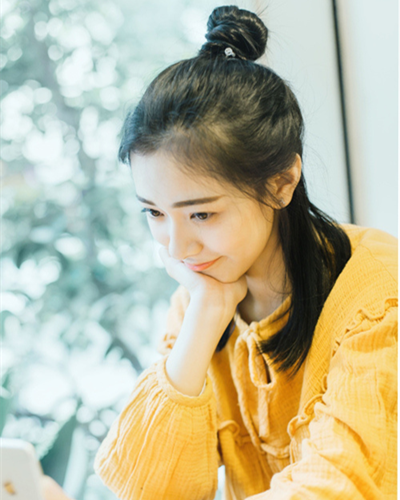 女生小清新扎发图片 必是今夏显美最好的选择