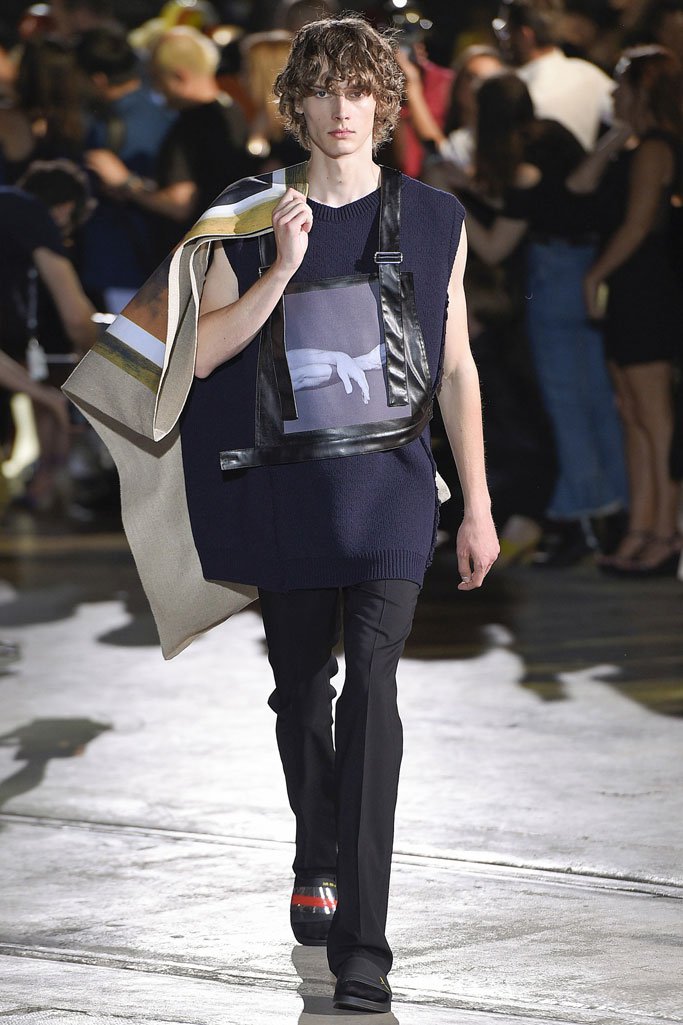 Raf Simons（拉夫·西蒙斯）2024佛罗伦萨男装周男装秀
