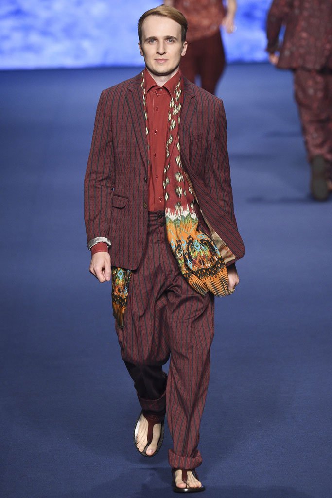 Etro（艾特罗）2024米兰时装发布会男装秀