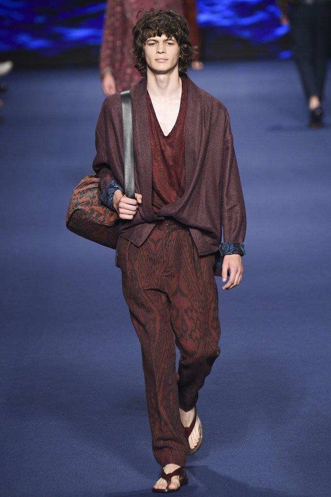 Etro（艾特罗）2024米兰时装发布会男装秀