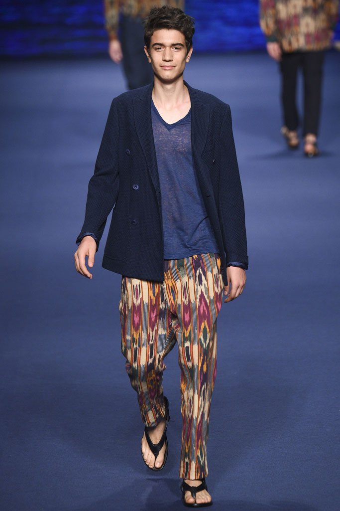 Etro（艾特罗）2024米兰时装发布会男装秀