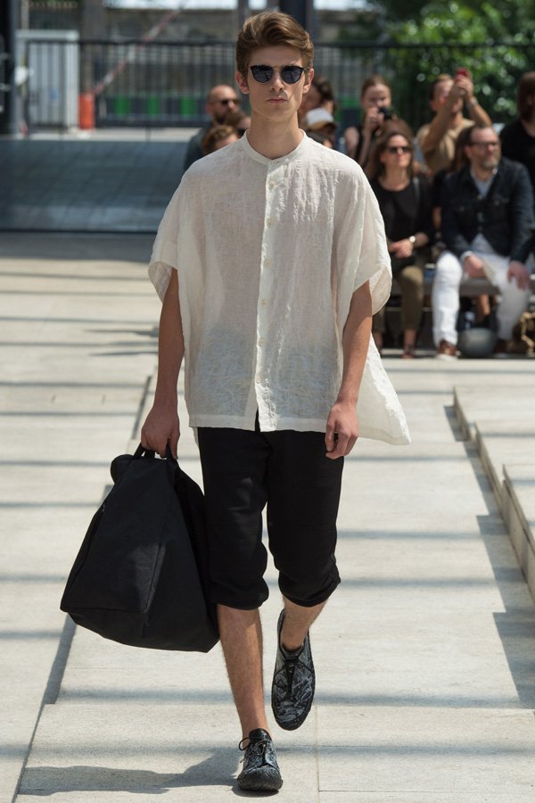 Issey Miyake（三宅一生）2024巴黎男装周男装秀