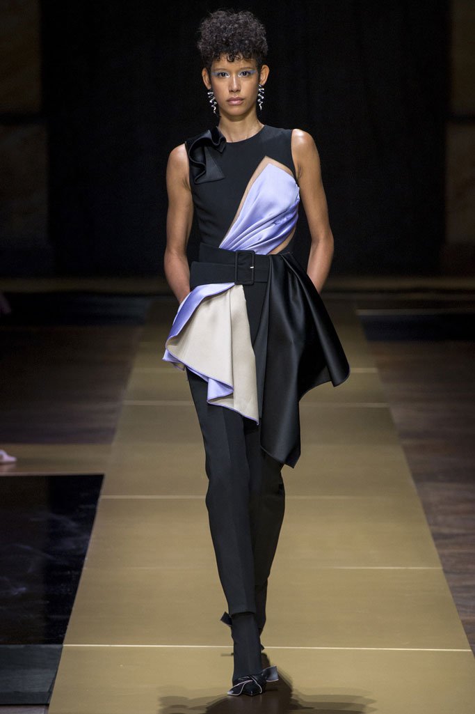 Atelier Versace 2024巴黎时装周女装秀