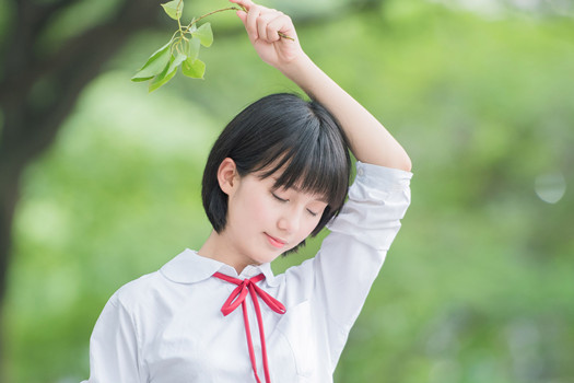 油性头发怎么改善 七个有效方法让你和油头说拜拜