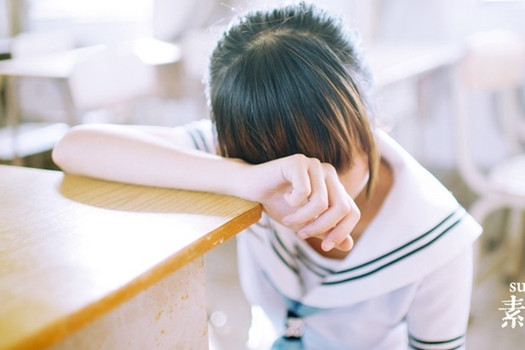 头发很油怎么办急救处理 六大急救攻略你得拥有