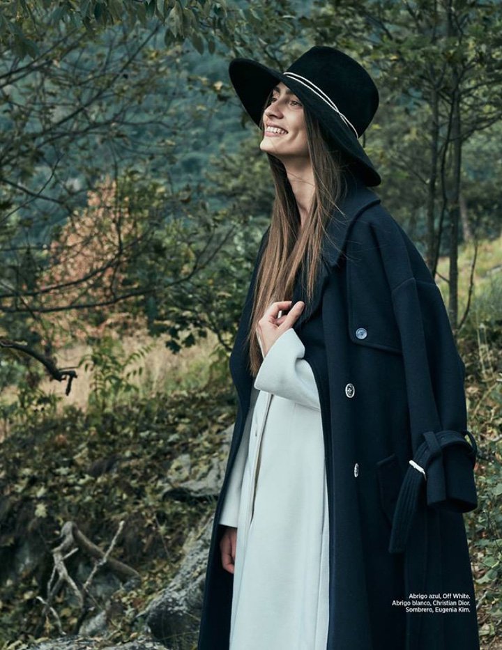 超模Marine Deleeuw 演绎《Harper's Bazaar》时尚杂志大片