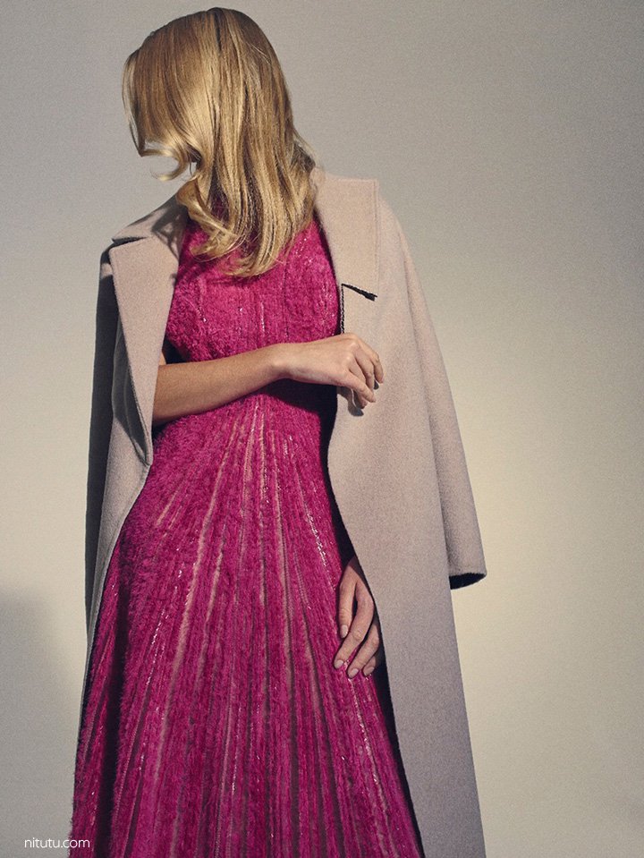 超模Anna Ewers 演绎《Yo Dona》时尚杂志大片