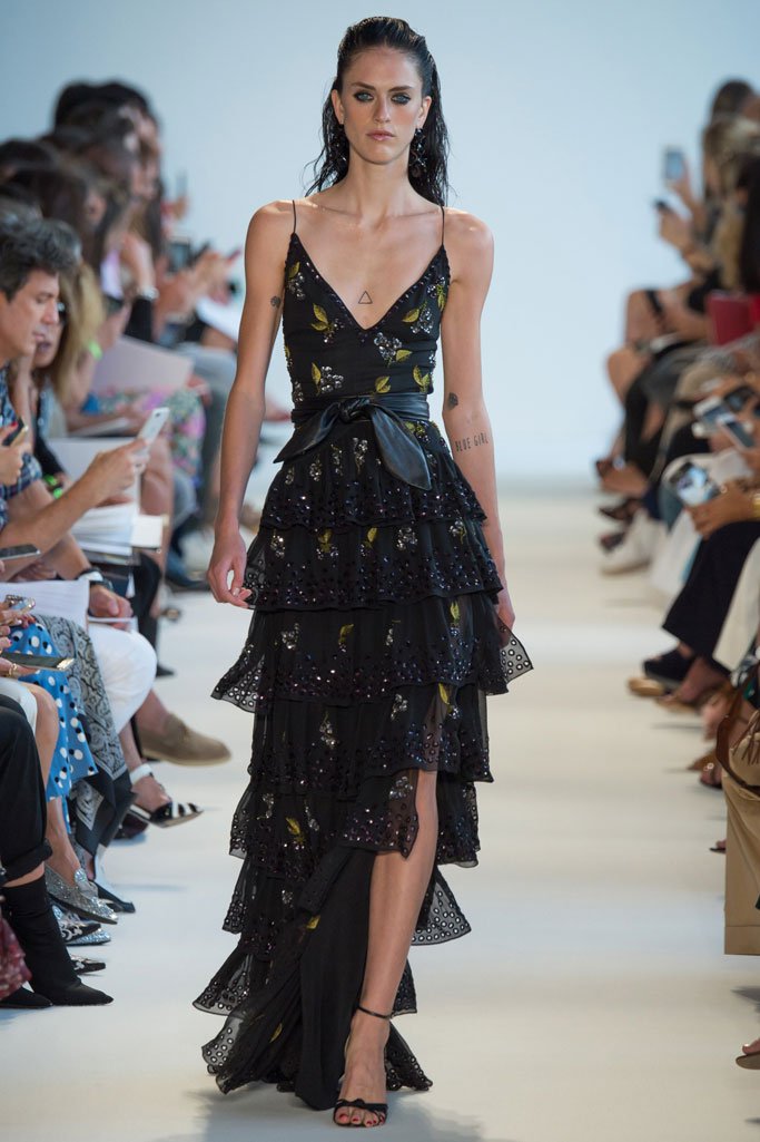Altuzarra（奥图扎拉）2024纽约时装周女装秀