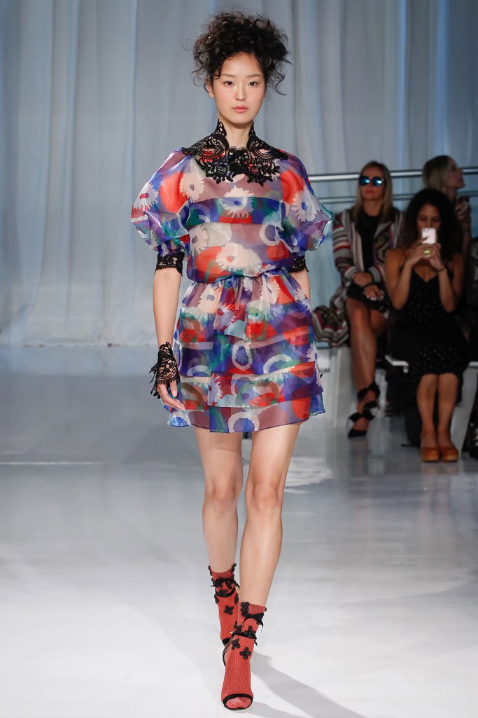 Reem Acra（雷克·阿克拉）2024纽约时装周女装秀