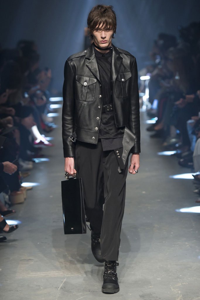 Versus Versace 2024伦敦时装发布会女装秀