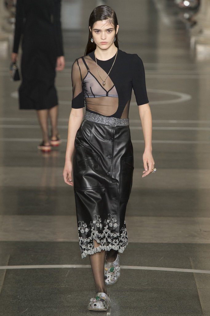 Christopher Kane 2024伦敦时装周女装秀