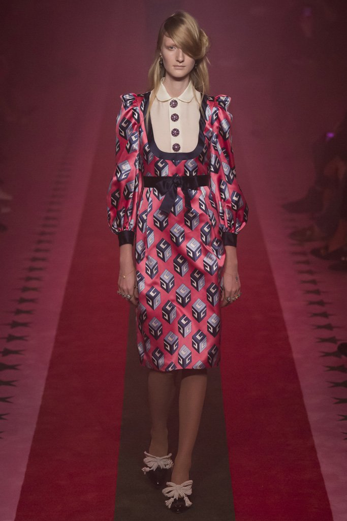 Gucci（古驰）2024米兰时装发布会女装秀