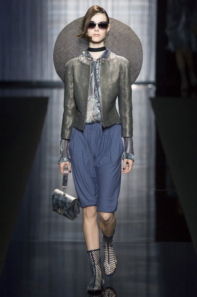 Giorgio Armani（乔治·阿玛尼）2024米兰时装周女装秀