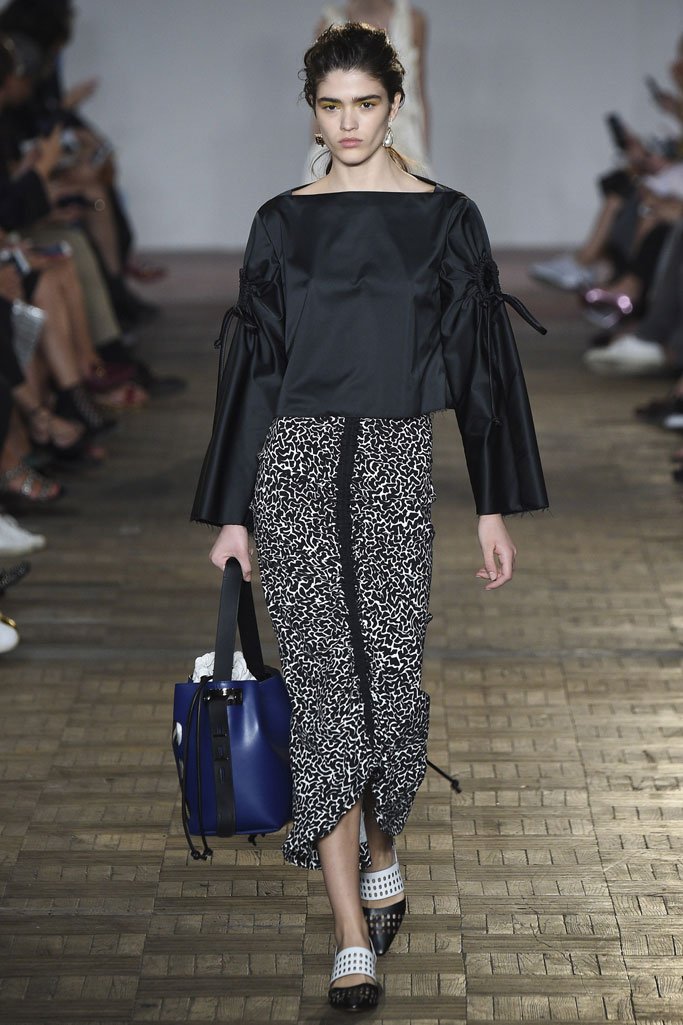 Sportmax（斯宝麦斯）2024米兰时装周女装秀