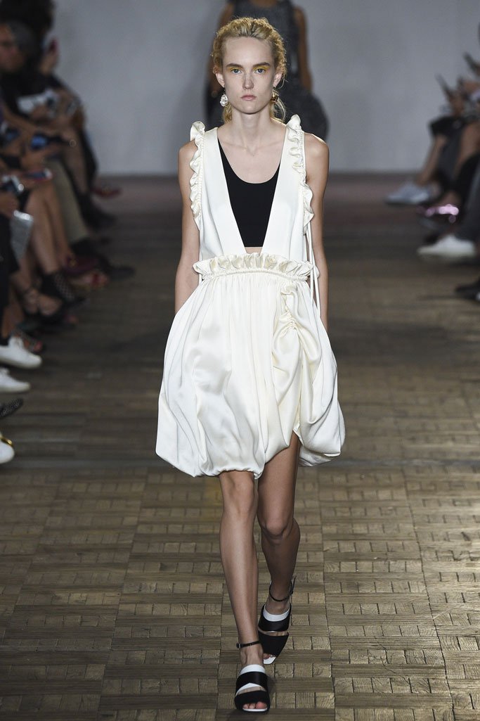 Sportmax（斯宝麦斯）2024米兰时装周女装秀