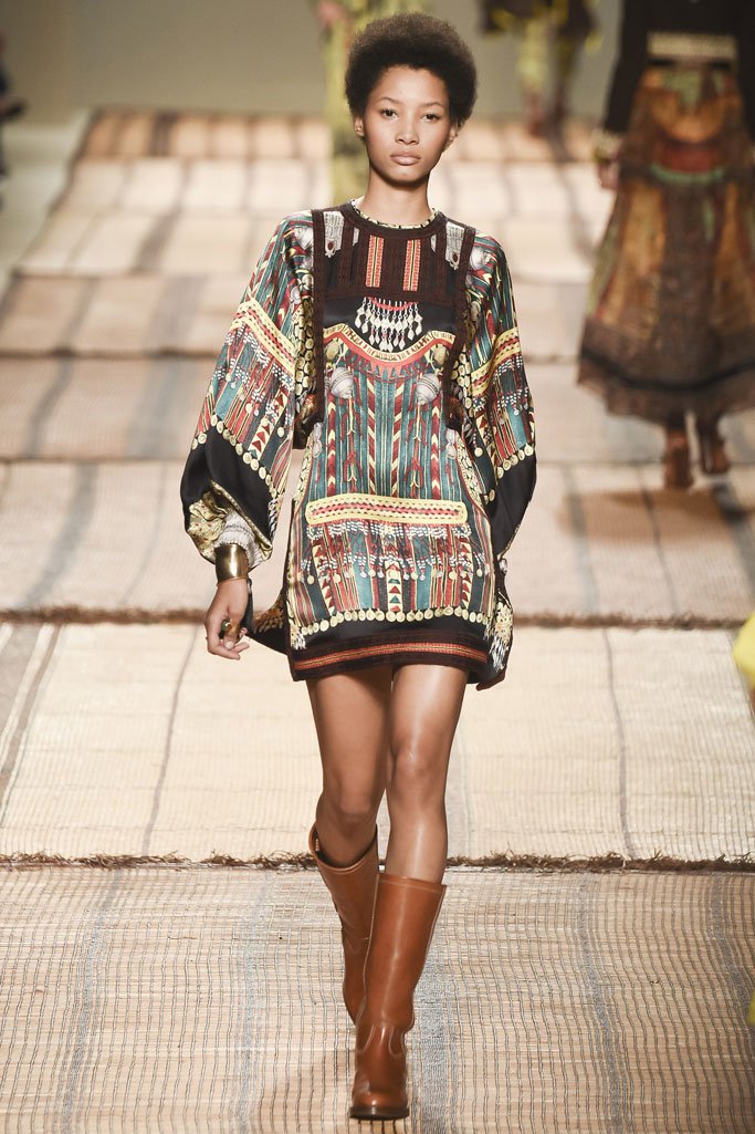 Etro（艾特罗 ）2024米兰时装周女装秀