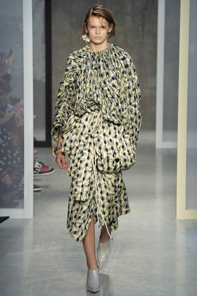 Marni（玛尼）2024米兰时装周女装秀