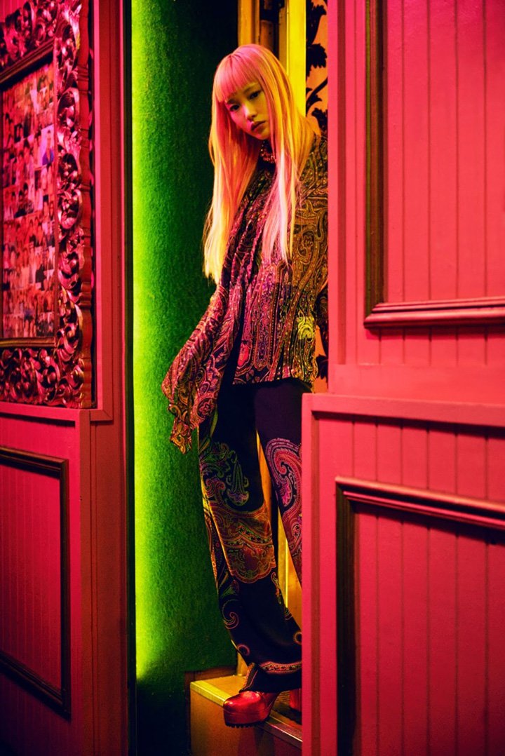 超模Fernanda Ly 演绎《Grazia》时尚杂志大片