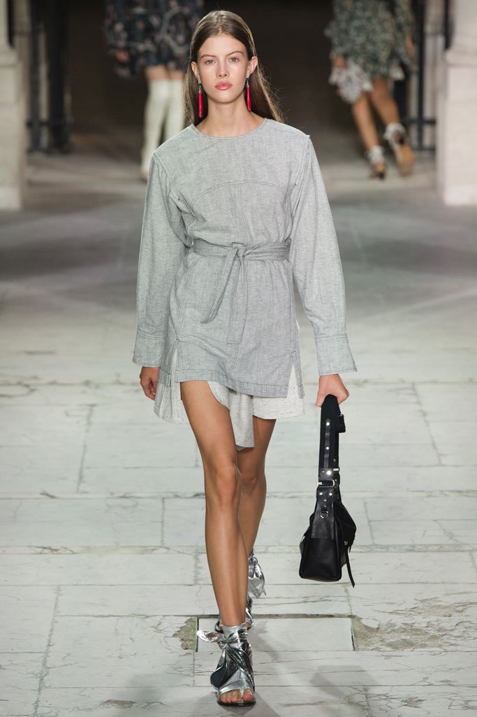 Isabel Marant（伊莎贝尔·玛兰）2024巴黎时装周时装秀