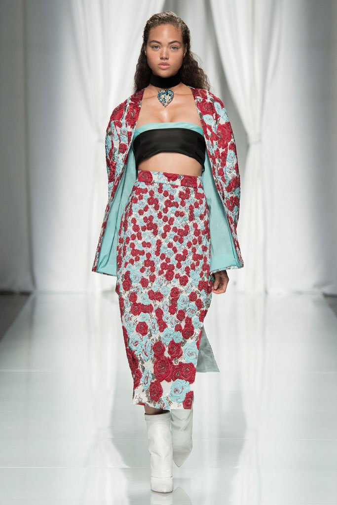 Emanuel Ungaro 2024春夏巴黎时装周时装秀