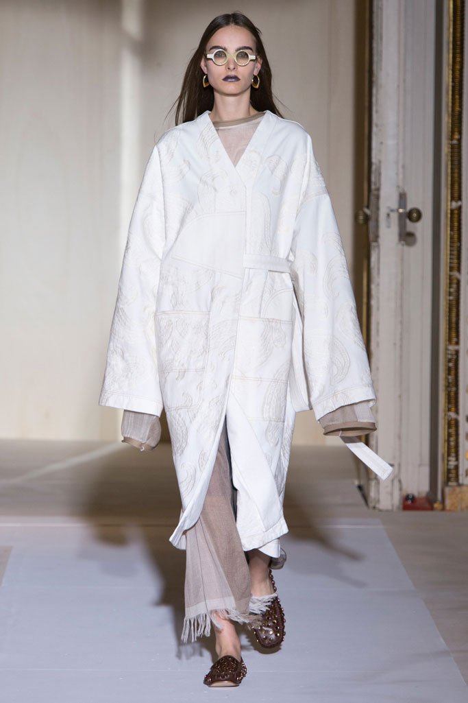 Acne Studios（艾克妮）2024巴黎时装周时装秀