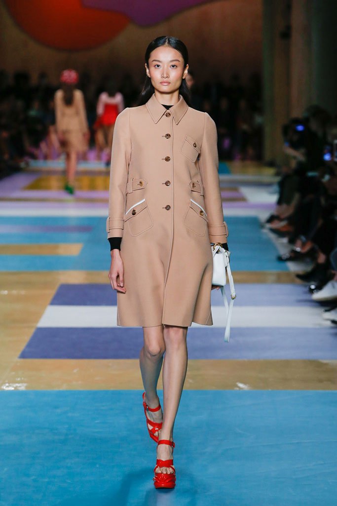 Miu Miu（缪缪）2024春夏巴黎时装周时装秀