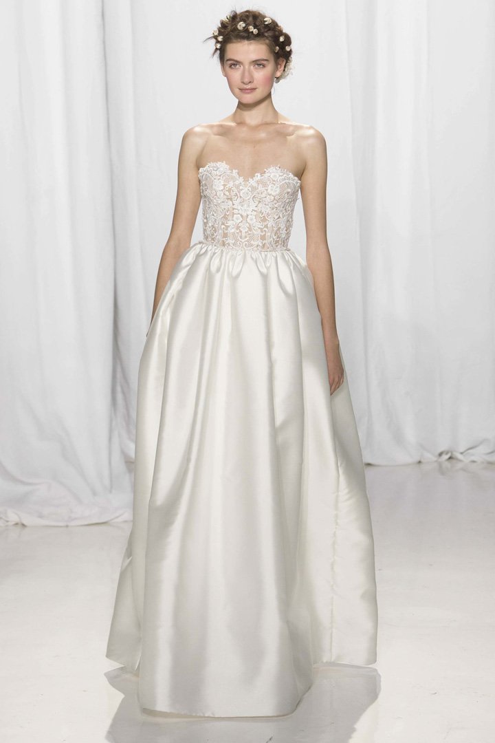 Reem Acra（雷姆·阿克拉）2024纽约婚纱周婚纱秀