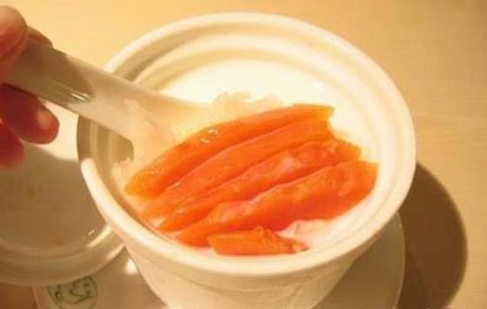 喝牛奶会丰胸么 牛奶并无丰胸之效