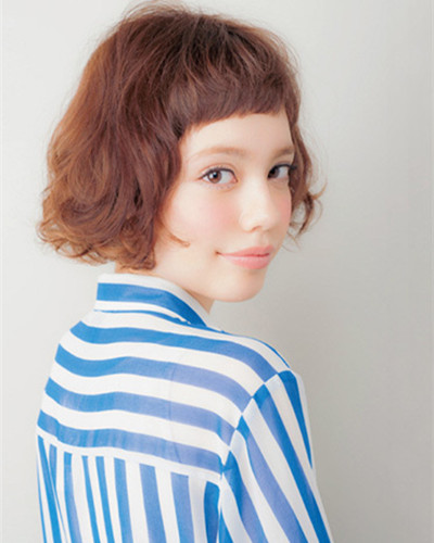 2025方脸女生最新发型 修脸发型都在这了