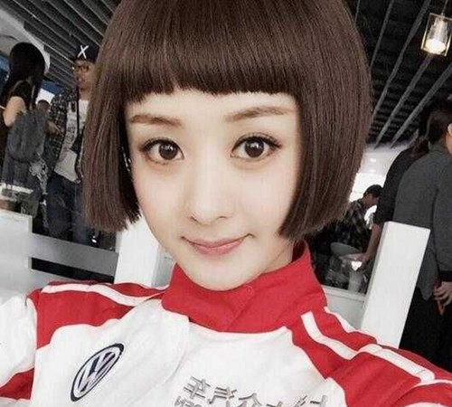 《我们的十年》赵丽颖短发 百变造型套路很深