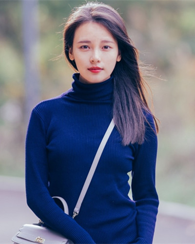 2025长发发型 原来你和女神之间只差一款美长发