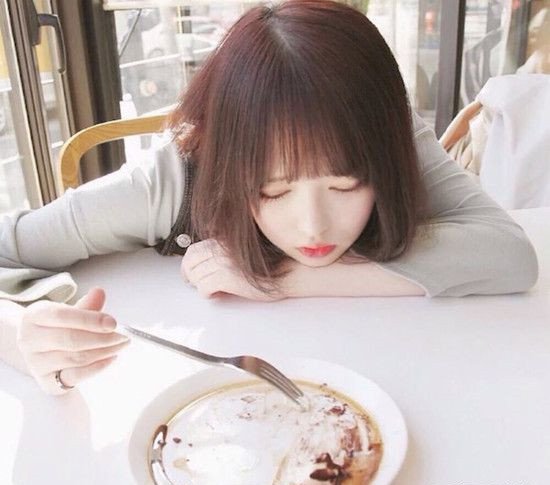 原来最美的刘海还是韩式空气刘海 7款随便剪都美