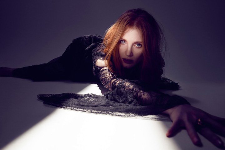 女星Jessica Chastain（杰西卡·查斯坦）演绎《L’Officiel》时尚杂志大片
