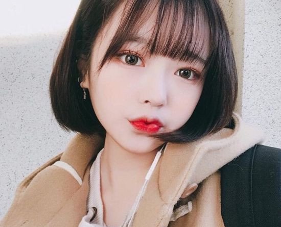 短发2025流行发型图片 最值得参考的女生短发
