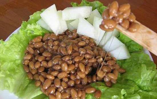 吃什么瘦双下巴 这6大瘦脸食物不可错过