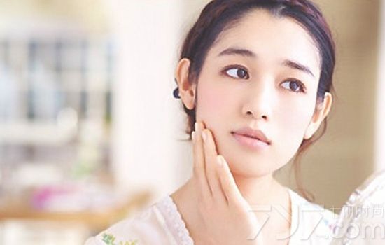 大宝清爽保湿洁面乳怎么样 其实平价不是没有好货