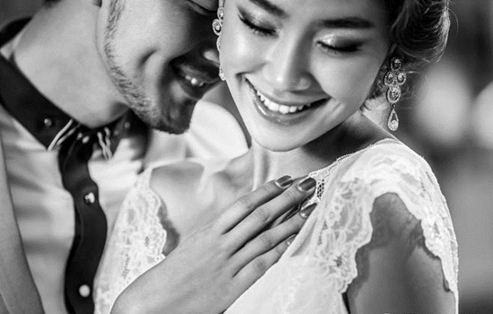 求婚为什么要单膝下跪 这才是正确的解释