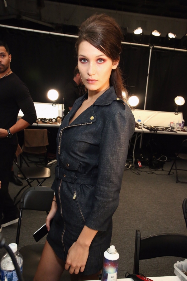 超人气名模贝拉•哈迪德（bella hadid）最新街拍单品解析